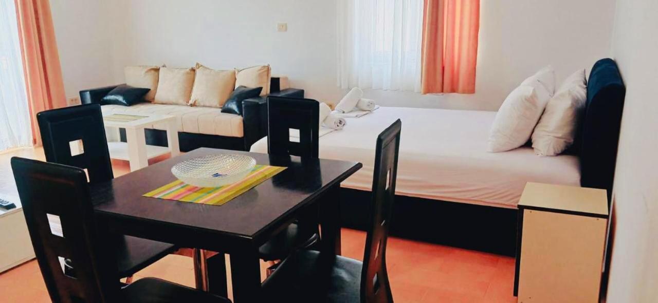 Vila Oaza Markovici Budva Exteriör bild